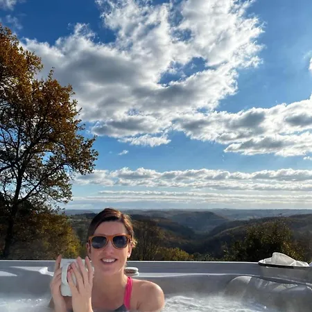 Βίλα Luxury Chateau W. Pool & Hot Tub In Dordogne