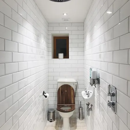 Luxury Chateau W. Pool & Hot Tub In Dordogne *