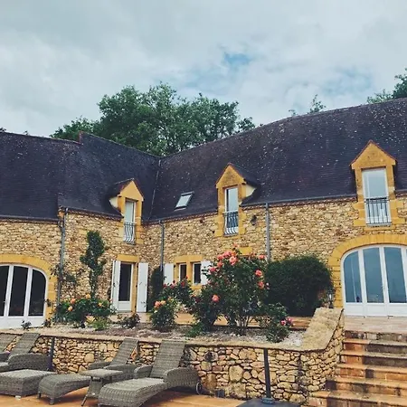 Luxury Chateau W. Pool & Hot Tub In Dordogne * Beynac-et-Cazenac